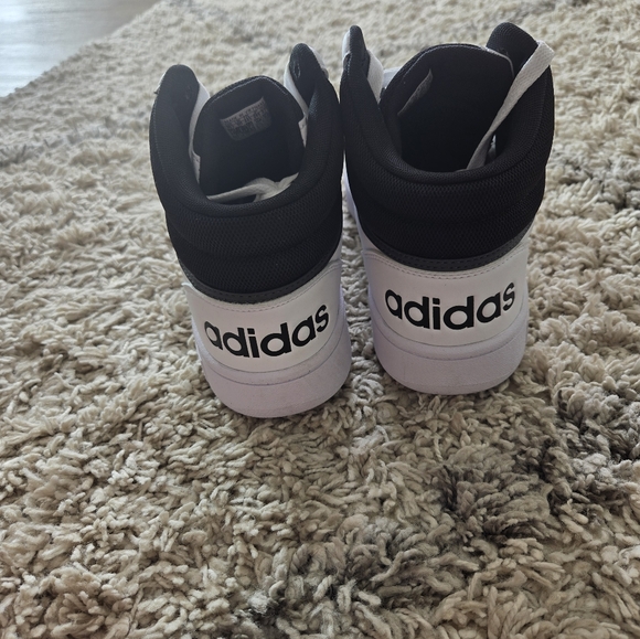 Men's Adidas shoes - Picture 5 of 7